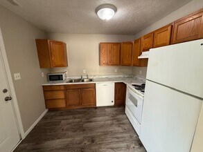 926 W 26th St in Indianapolis, IN - Building Photo - Building Photo