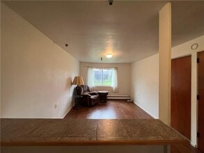 530 German St in Harmony, PA - Building Photo - Building Photo