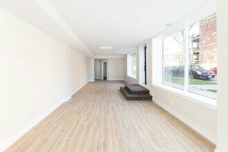 5200 N Leavitt St in Chicago, IL - Building Photo - Building Photo