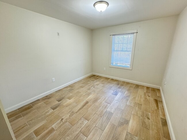 29 Mount Vernon St, Unit 1