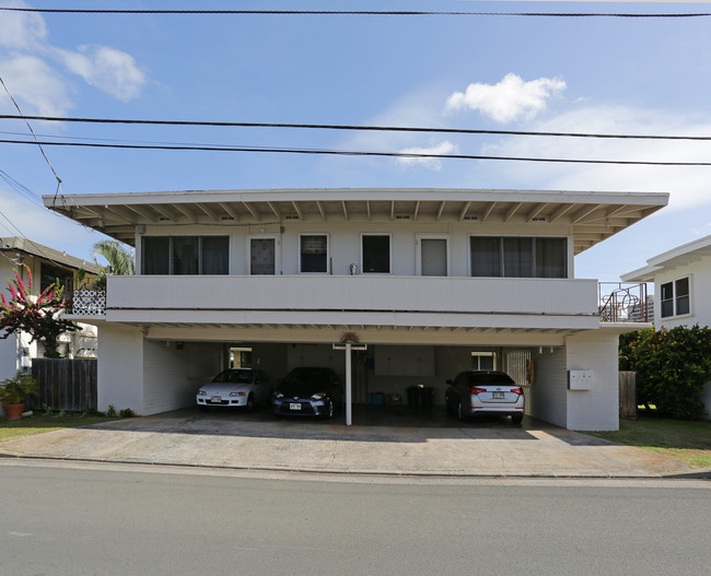 2822 Varsity Cir in Honolulu, HI - Building Photo - Building Photo