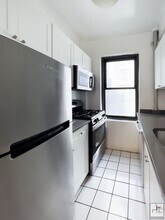 EAST 56 STREET in New York, NY - Foto de edificio - Building Photo