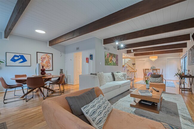 5368 Brownway St in Houston, TX - Building Photo - Building Photo