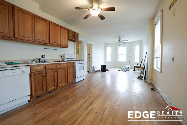 55 Leicester St, Unit 3 in Boston, MA - Building Photo - Building Photo