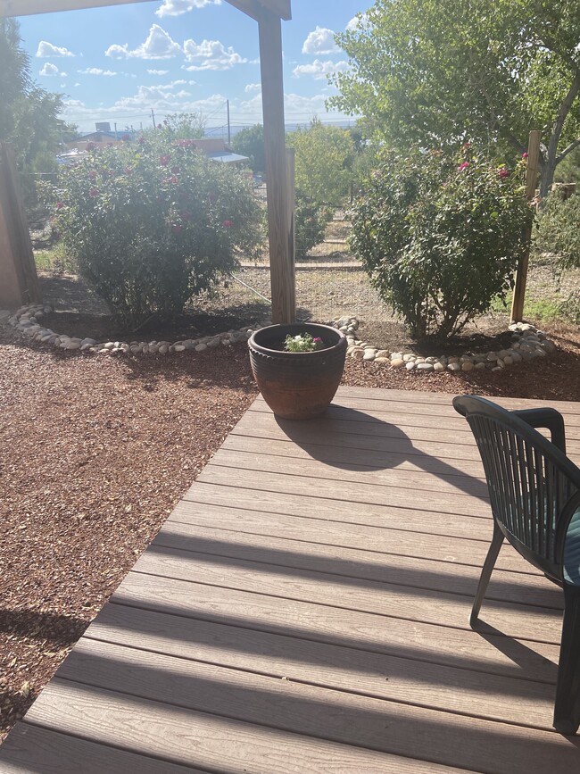 1516 1/2 Edith Blvd. NE in Albuquerque, NM - Building Photo - Building Photo