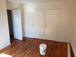 56 Locust Hill Ave in Yonkers, NY - Building Photo - Building Photo