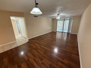 1820 N Lauderdale Ave in North Lauderdale, FL - Building Photo - Building Photo