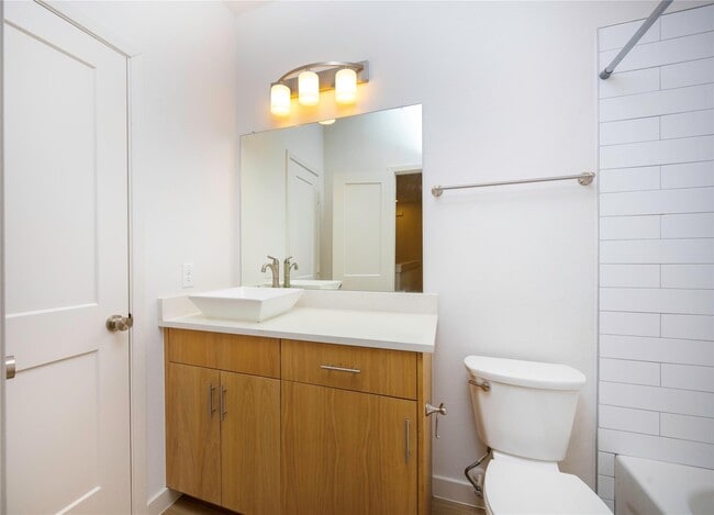 property at 2515 Appian Wy