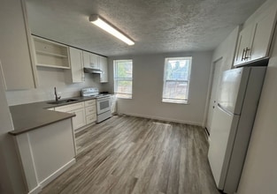 312 E Mission Ave in Spokane, WA - Building Photo - Building Photo