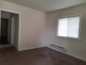 109 S Douglas St in Cashmere, WA - Building Photo - Building Photo