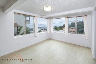 2569 Peter St-Unit -1 in Honolulu, HI - Foto de edificio - Building Photo