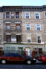 556 W 173rd St in New York, NY - Building Photo - Building Photo