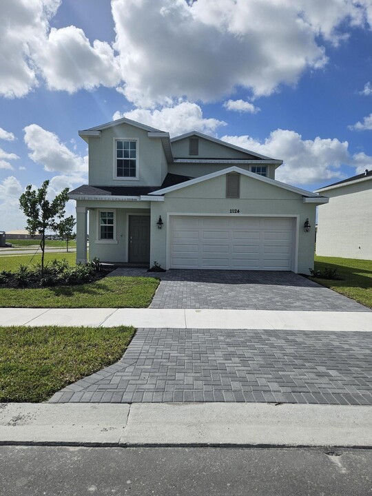 11124 Middle Strm Dr in Port St. Lucie, FL - Building Photo