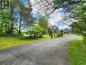 3141 Vivian Rd in Whitchurch-Stouffville, ON - Building Photo - Building Photo
