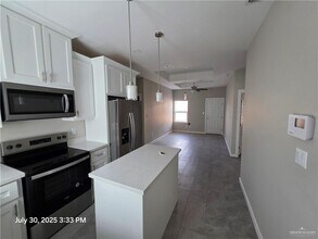 2512 E Israel Ave in Alton, TX - Building Photo - Building Photo