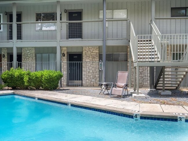 property at 2303 East Side Dr