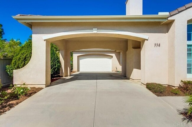 774 Glenhart Pl in Fallbrook, CA - Building Photo - Building Photo