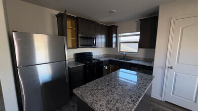 13804 Musselshell Dr in Ponder, TX - Building Photo - Building Photo