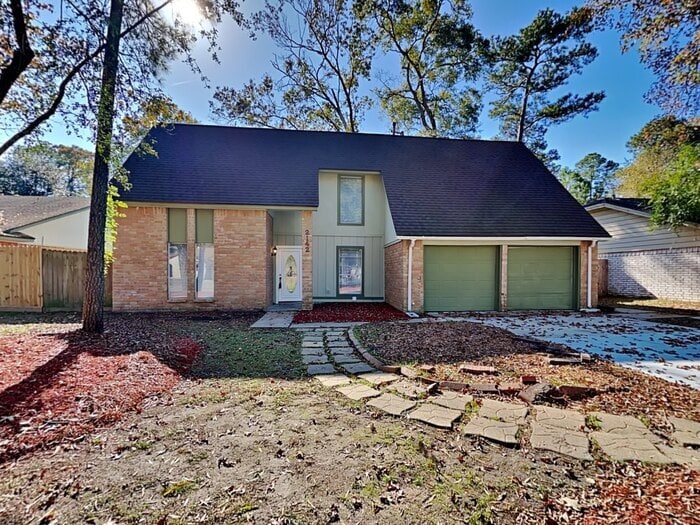 2142 Oak Shores Dr in Humble, TX - Foto de edificio