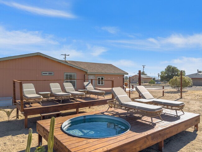 5322 Flamingo Ave in Joshua Tree, CA - Building Photo - Building Photo