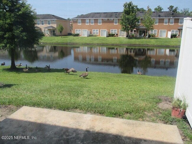 property at 1666 Biscayne Bay Cir