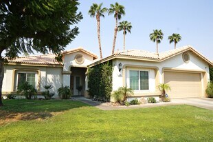 238 Strada Fortuna in Palm Desert, CA - Building Photo