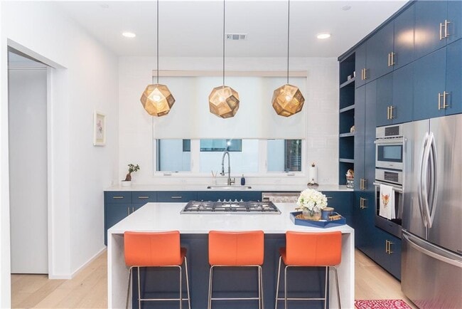 3100 Menchaca Rd in Austin, TX - Building Photo - Building Photo
