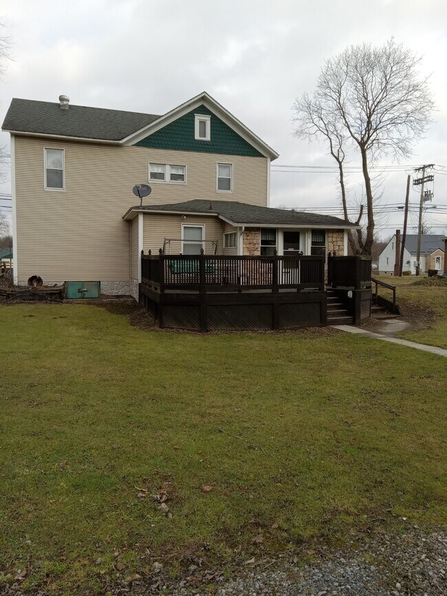 78 Forest Hills Dr Rentals in Sidman, PA