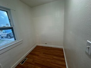 1823 Ave G in Scottsbluff, NE - Building Photo - Building Photo