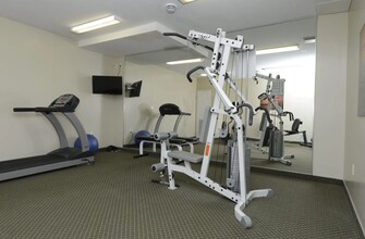 Westmount Estates I in London, ON - Building Photo - Building Photo