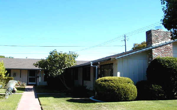 222 Loreto St in Mountain View, CA - Foto de edificio