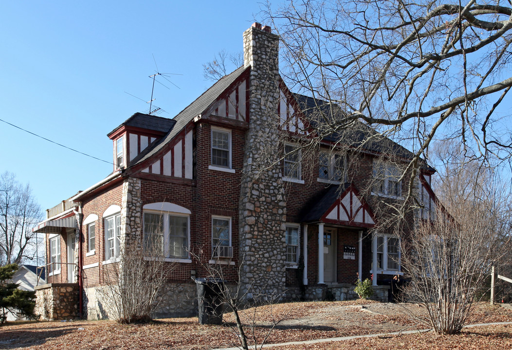 116 N Ireland St in Burlington, NC - Foto de edificio