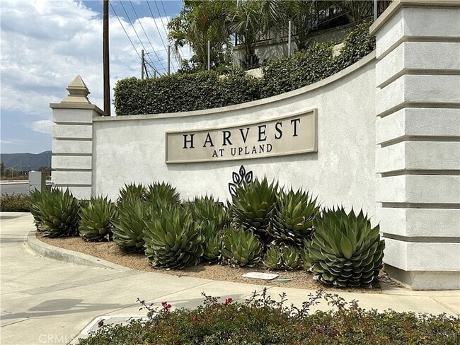 property at 839 Cranberry Way