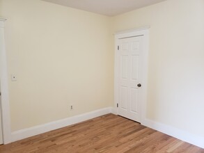 192 Kelton St, Unit #2 in Boston, MA - Foto de edificio - Building Photo