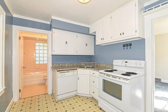 170 N 69th St, Unit Back House in Milwaukee, WI - Foto de edificio - Building Photo