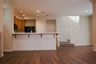 103 Pelican St in Brentwood, CA - Building Photo - Building Photo