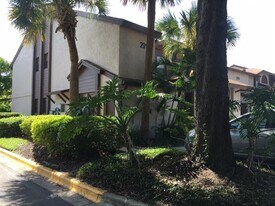 2918 S Semoran Blvd in Orlando, FL - Building Photo