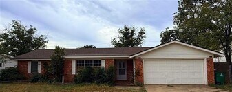 3207 Trinity Ave in San Angelo, TX - Building Photo