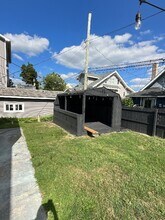 208 Florence Ave in Pleasantville, NJ - Building Photo - Building Photo