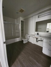 1055 6th Ave in San Diego, CA - Building Photo - Building Photo