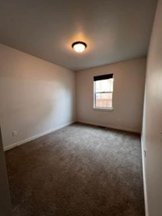 property at 727 Hanson St