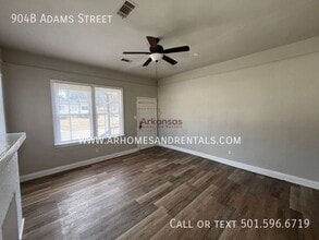 904 Adams St in Little Rock, AR - Building Photo - Building Photo