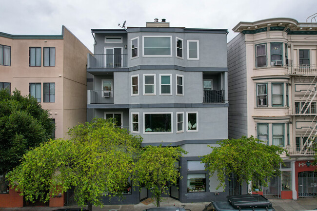 1366 Valencia St in San Francisco, CA - Building Photo - Building Photo