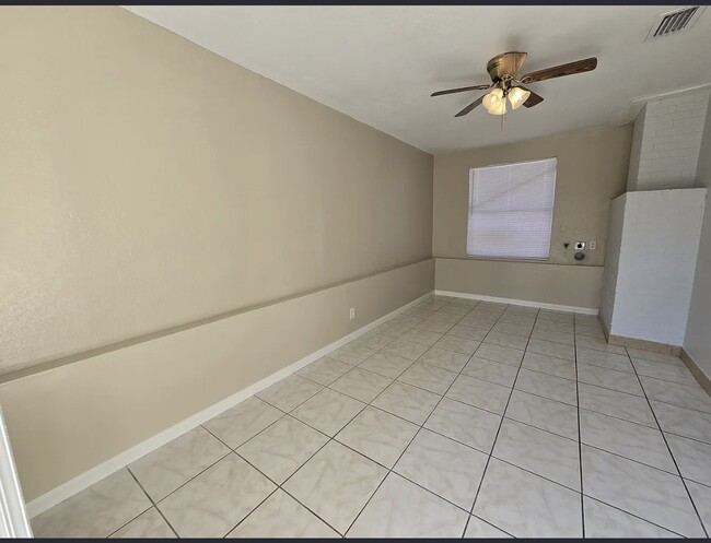 21 Mountain Dr, Unit 21 in Babson Park, FL - Foto de edificio - Building Photo