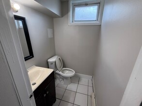 West Galbraith Apartments in Cincinnati, OH - Building Photo - Building Photo