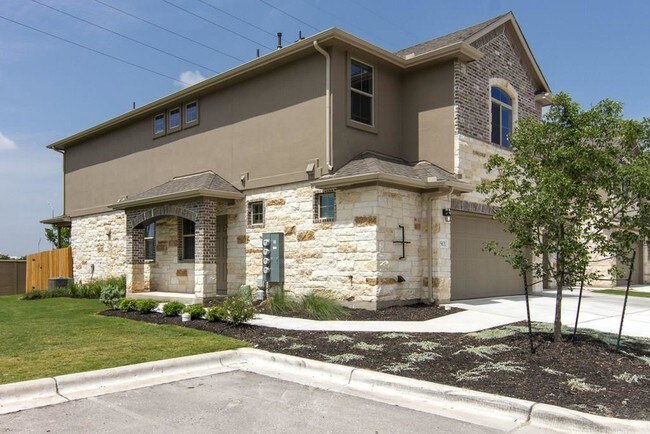 2880 Donnell Dr in Round Rock, TX - Building Photo - Building Photo