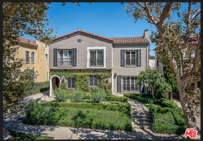 148 S Orange Dr, Unit 148 Upper in Los Angeles, CA - Building Photo - Building Photo