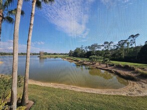 10700 Ravenna Way in Ft. Myers, FL - Foto de edificio - Building Photo