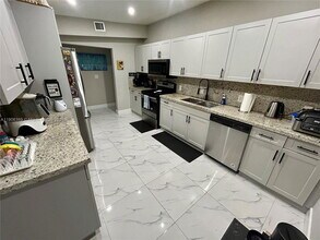 13560 NW 2nd Ave in North Miami, FL - Building Photo - Building Photo