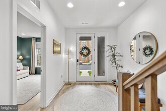 42338 Nelsonville Ter in Brambleton, VA - Building Photo - Building Photo